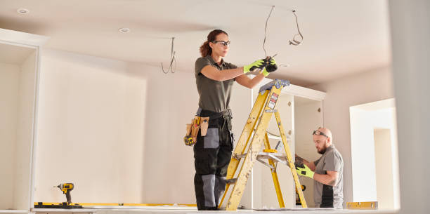 Best Affordable Emergency Electrician  in Mill Plain, CT